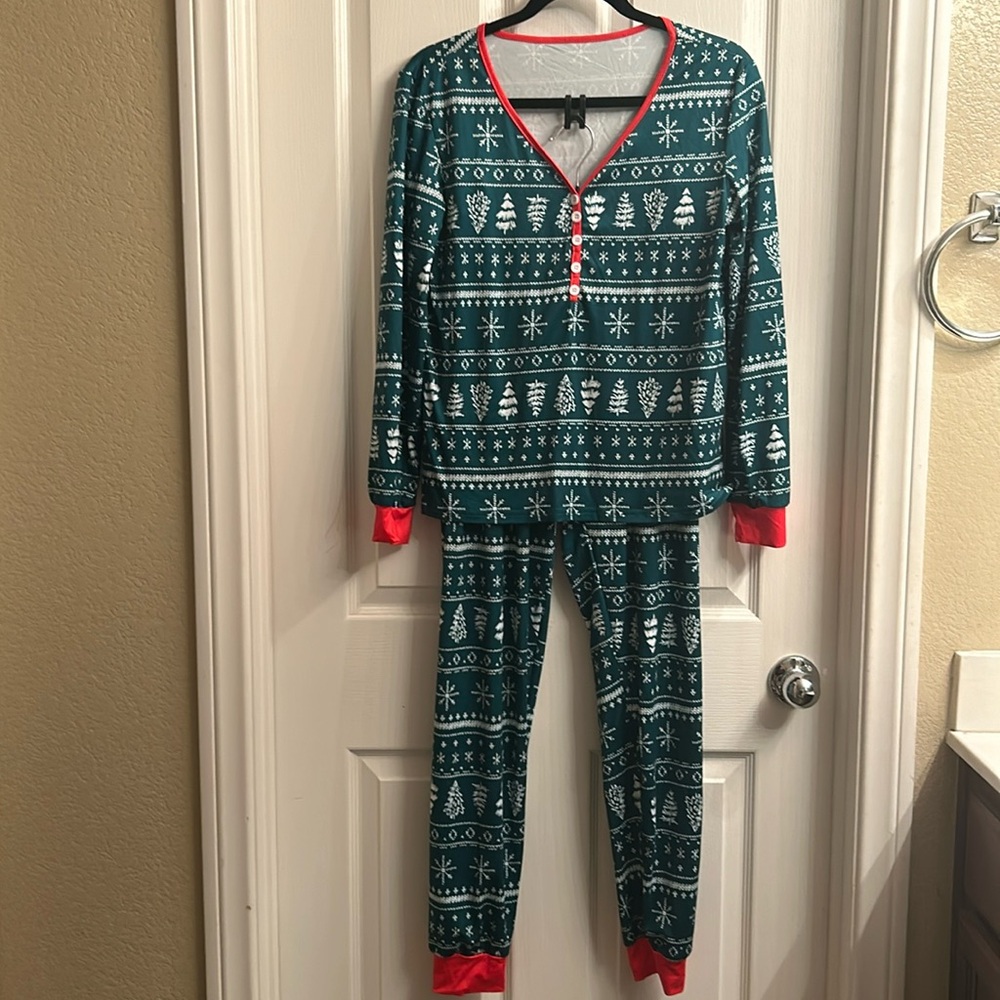 Xmas Women’s PJ’s #712